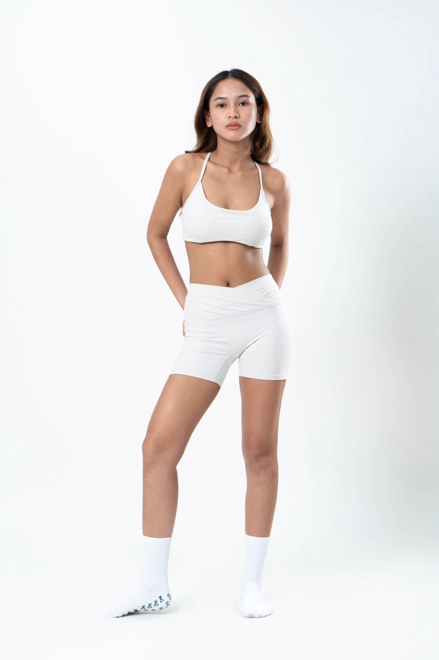 AeroLuxe Crossover 4" Shorts