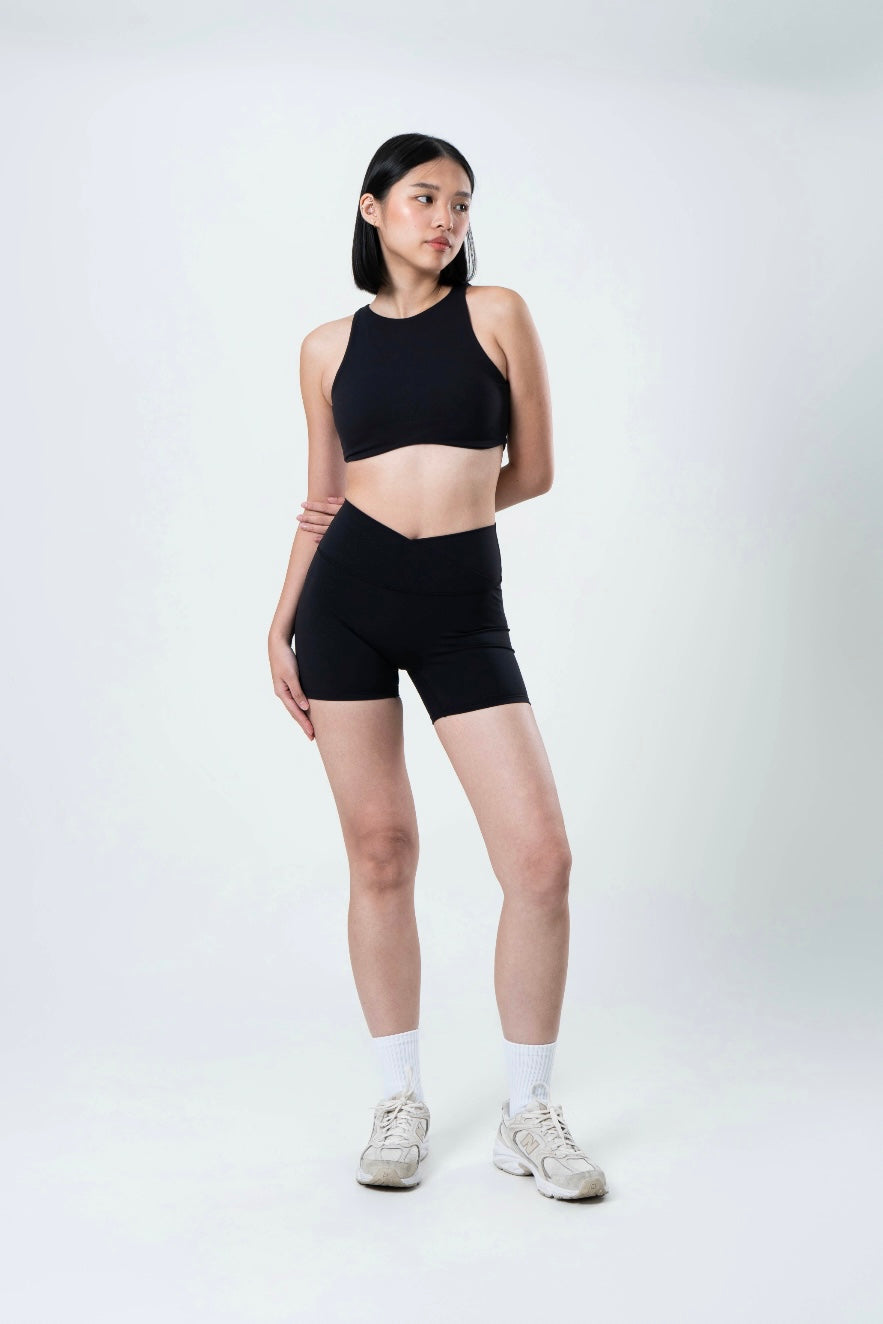 AeroLuxe Crossover 4" Shorts